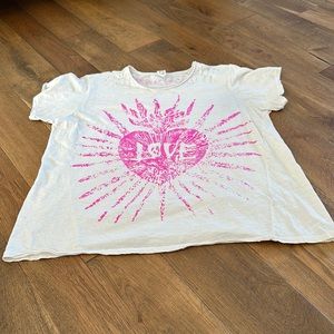 GUC Magnolia Pearl Sacred Heart Love Tee